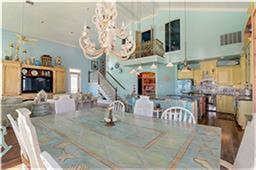 4505 Bayshore Drive, Freeport, TX 77541