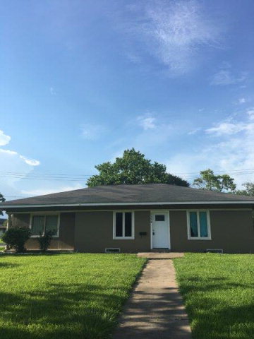 1530 West 4th, Freeport, TX 77541