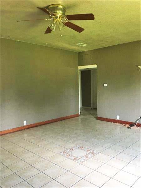 1530 W 4th Street, Freeport, TX 77541