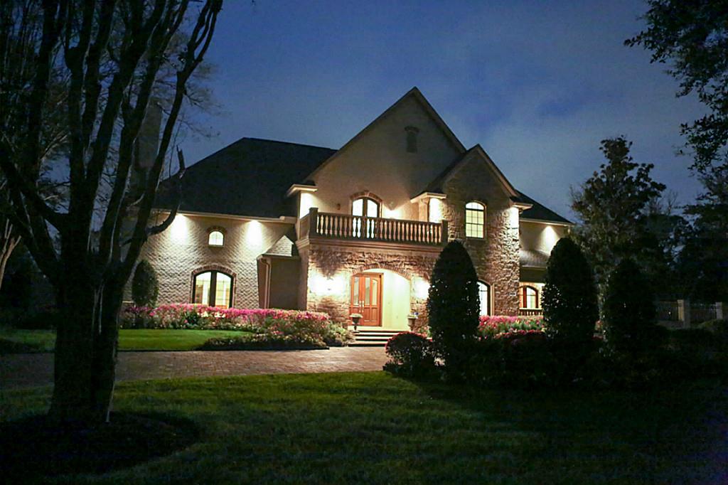 1010 Tall Pines Drive, Friendswood, TX 77546