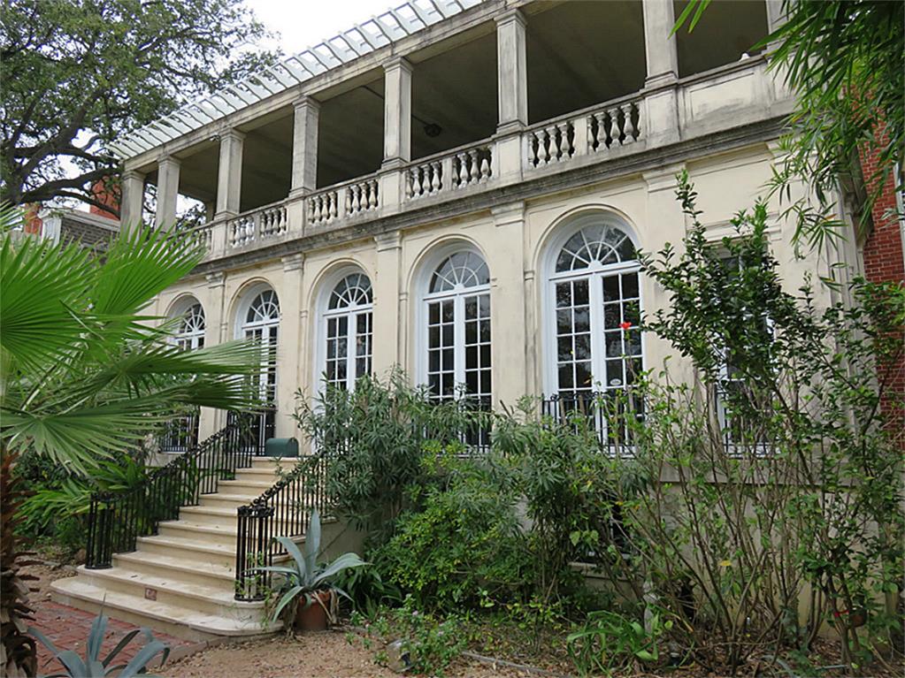 1416 Broadway Street, Galveston, TX 77550