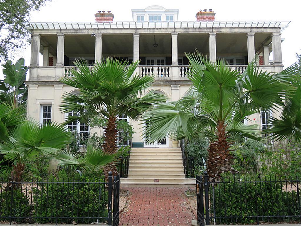 1416 Broadway Street, Galveston, TX 77550