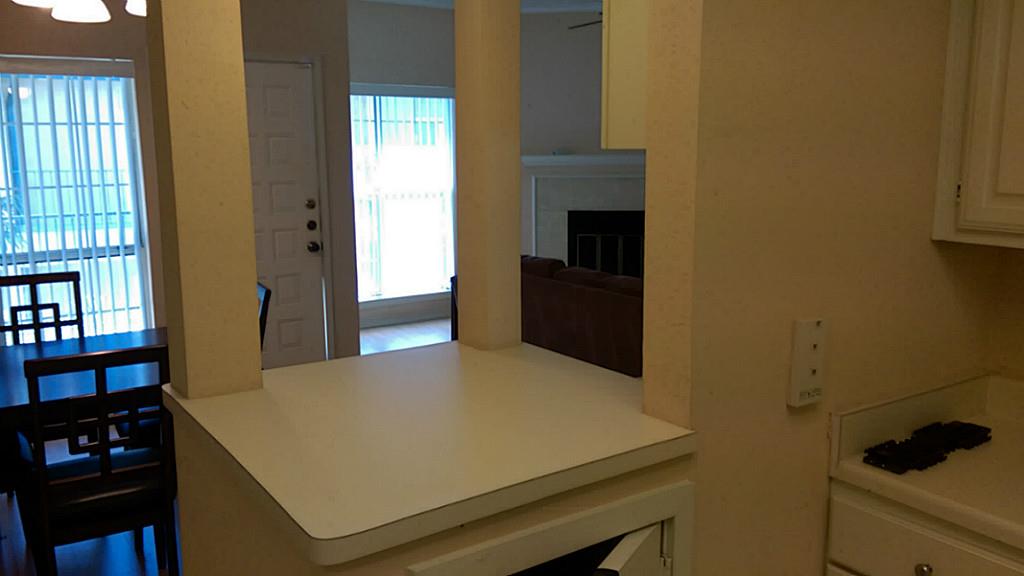 921 Marine Drive, Galveston, TX 77550