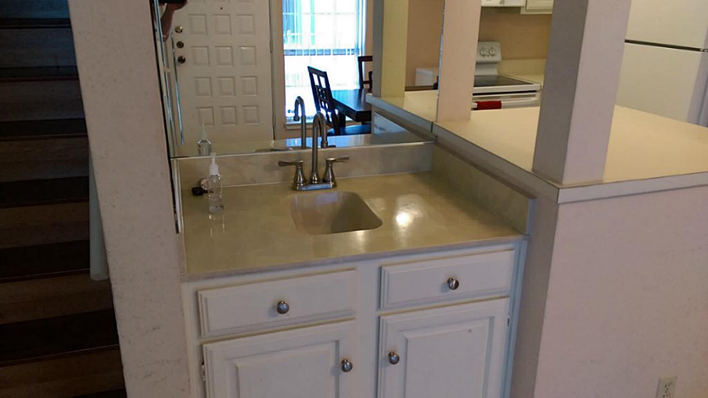 921 Marine Drive, Galveston, TX 77550