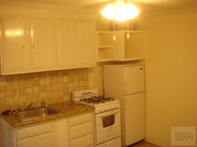 2413 34th Street, Galveston, TX 77550