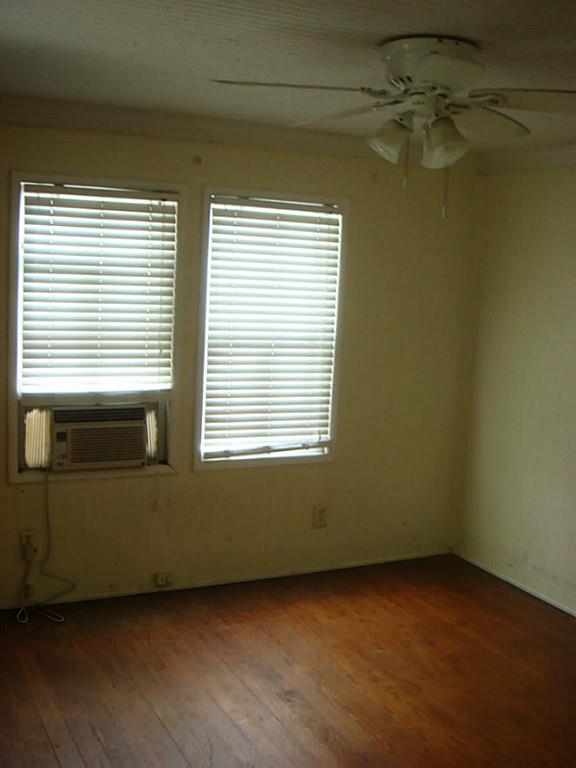 2413 34th Street, Galveston, TX 77550