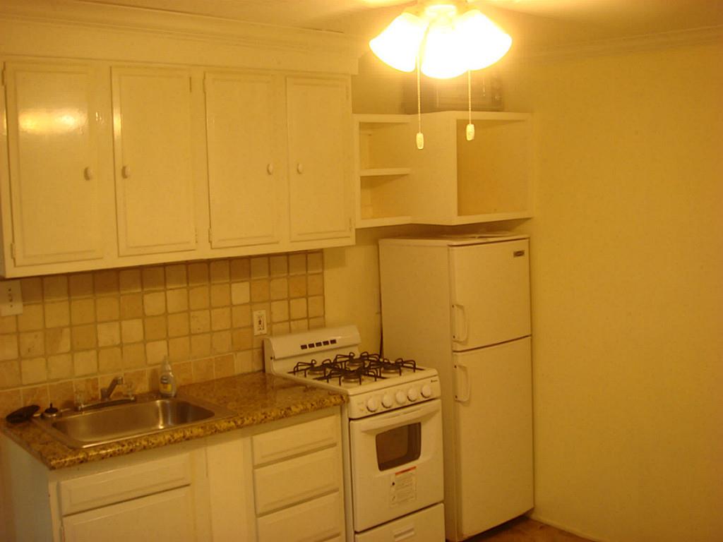 2413 34th Street, Galveston, TX 77550