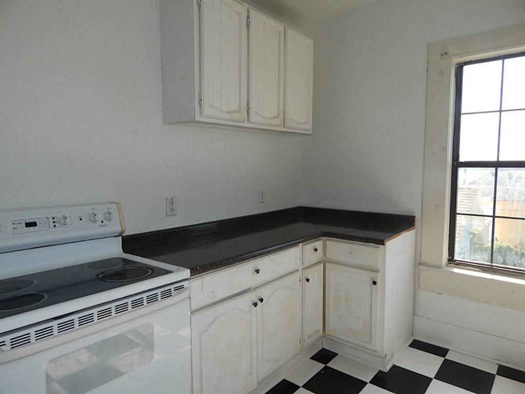2818 Avenue R, Galveston, TX 77550