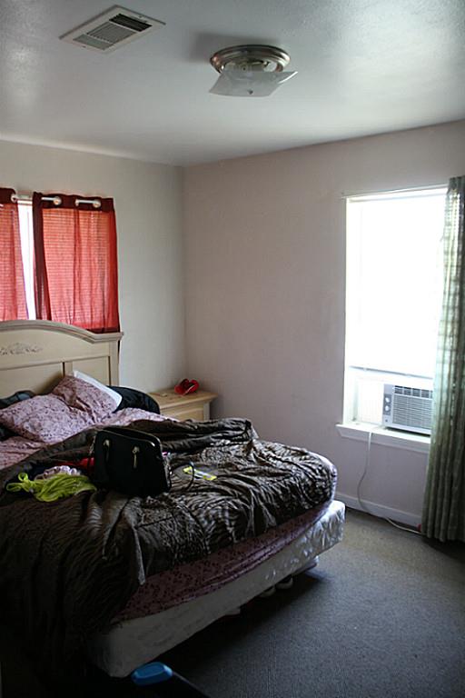 5222 Avenue L, Galveston, TX 77551