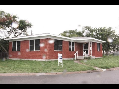 1118 Bayou, Galveston, TX 77551