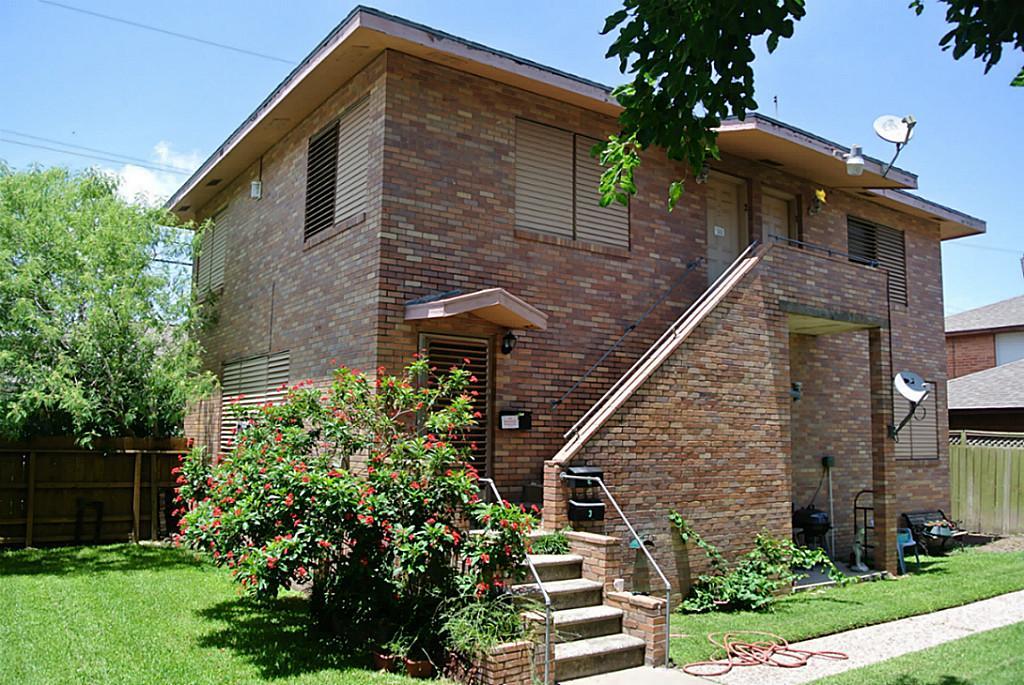 2516 46th Street, Galveston, TX 77551