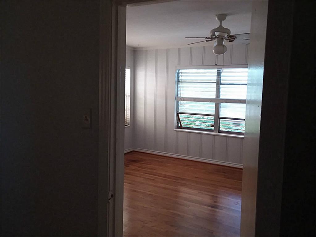 2516 46th Street, Galveston, TX 77551