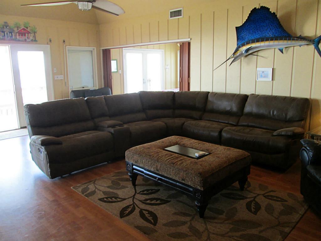 16617 Jamaica Beach Road, Galveston, TX 77554