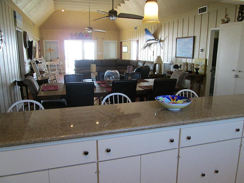 16617 Jamaica Beach Road, Galveston, TX 77554