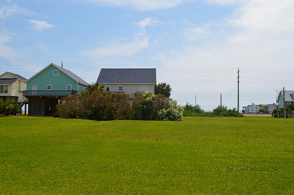 Lot 29 Monterey Court, Galveston, TX 77554