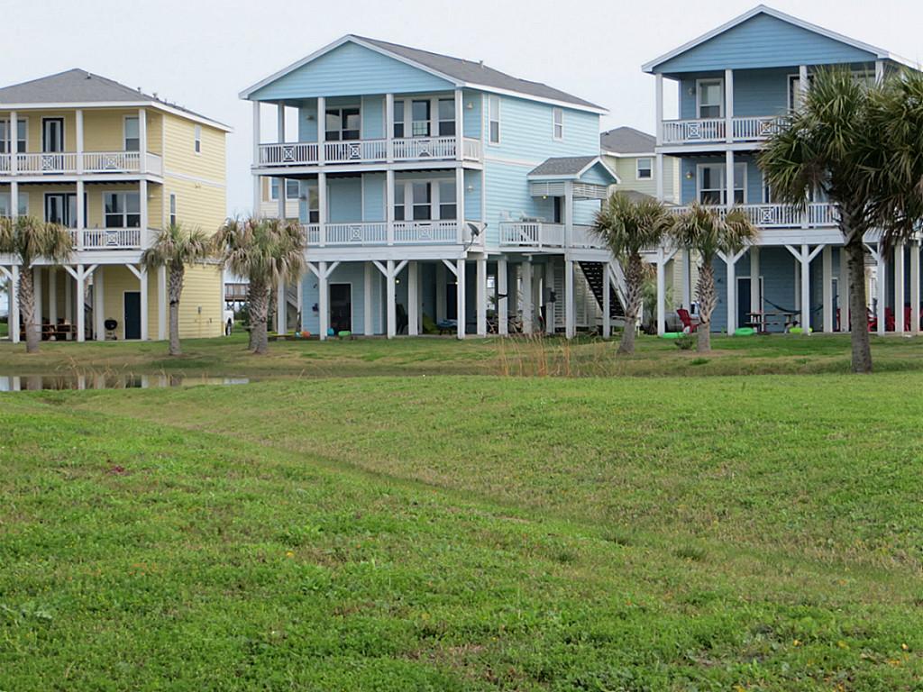 4123 Royal Tern Lane, Galveston, TX 77554