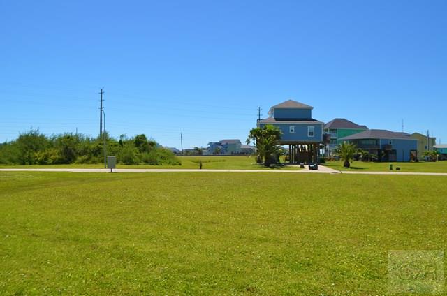 Lot 33 Monterey Court, Galveston, TX 77554