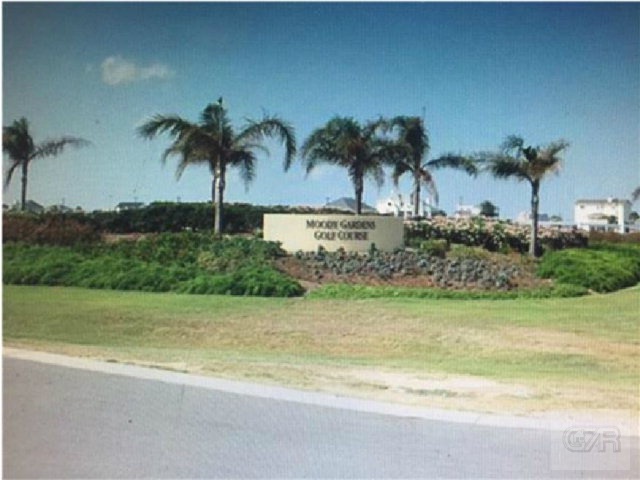 9 MARINER PASS, Galveston, TX 77554