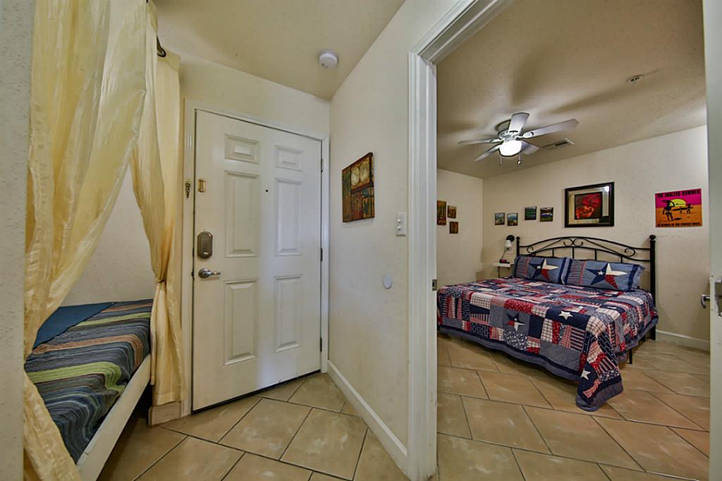 9520 Seawall Boulevard, Galveston, TX 77554