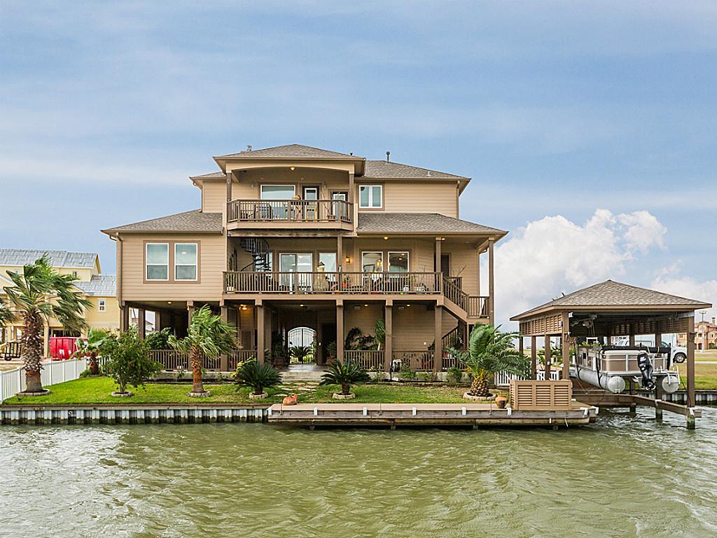 8 Loggerhead, Hitchcock, TX 77563