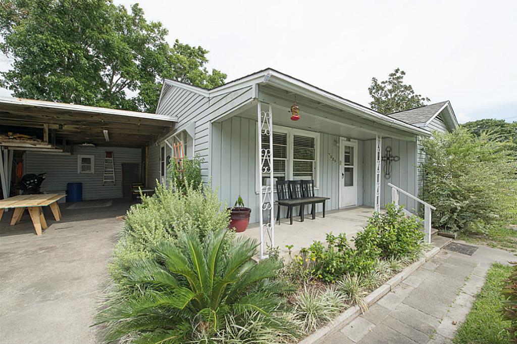 7025 Shannon, Hitchcock, TX 77563