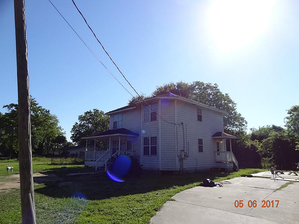 6504 N Martin Luther King Avenue, Hitchcock, TX 77563