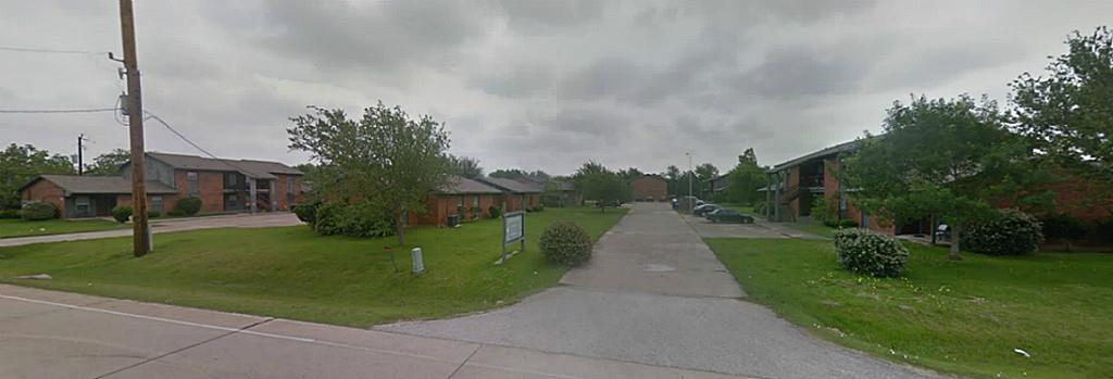 5809 Delany Road, Hitchcock, TX 77563