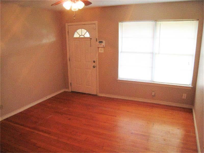 204 Lotus Street, Lake Jackson, TX 77566
