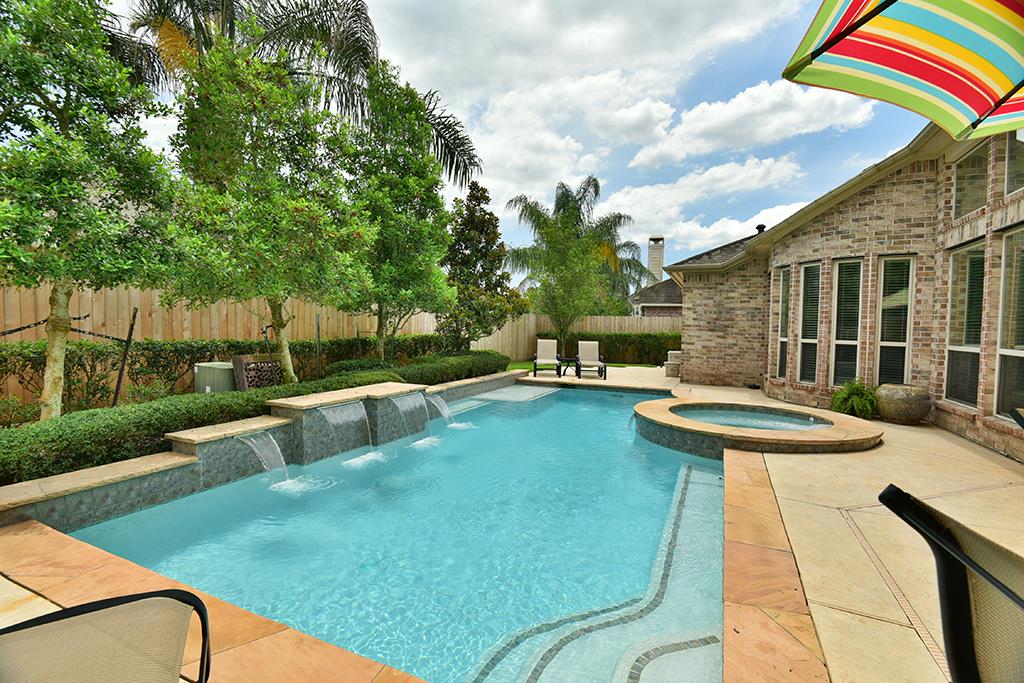 2974 Rustic Pier Lane, League City, TX 77573
