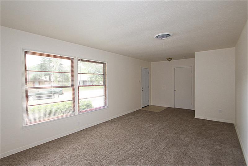 2526 Holly Street, Liberty, TX 77575