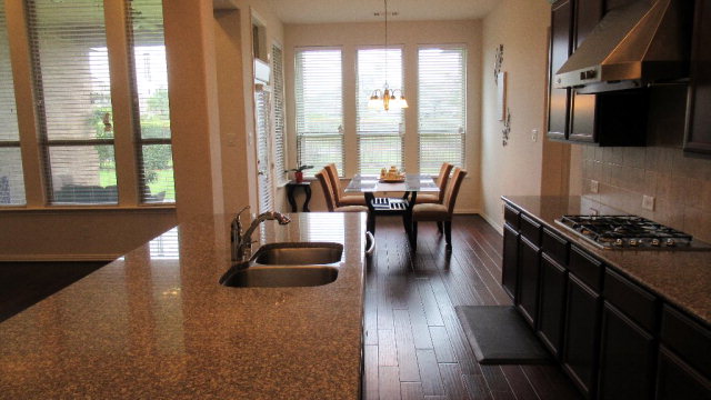 3930 Lupin Bush Ln, Manvel, TX 77578