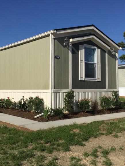 Oak Crest of Manvel 1 Clubhouse Dr.Manvel, TX 77578