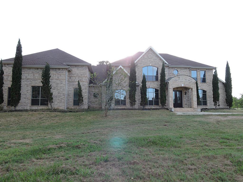 16718 Wrangler Road, Rosharon, TX 77583