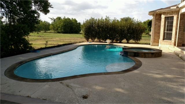 16718 Wrangler Road, Rosharon, TX 77583