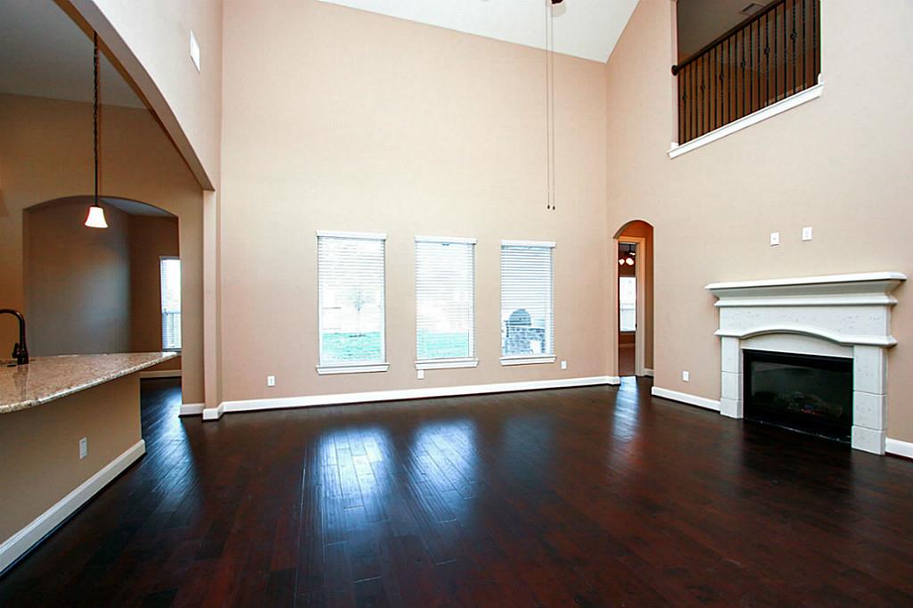 2714 Quartz Ridge, Iowa Colony, TX 77583