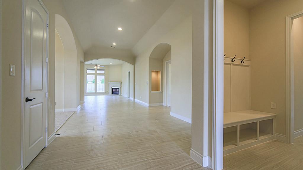 9806 Carver Drive, Iowa Colony, TX 77583