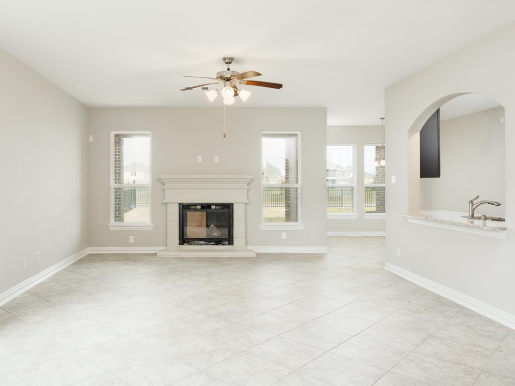 9810 Clear Diamond Drive, Rosharon, TX 77583