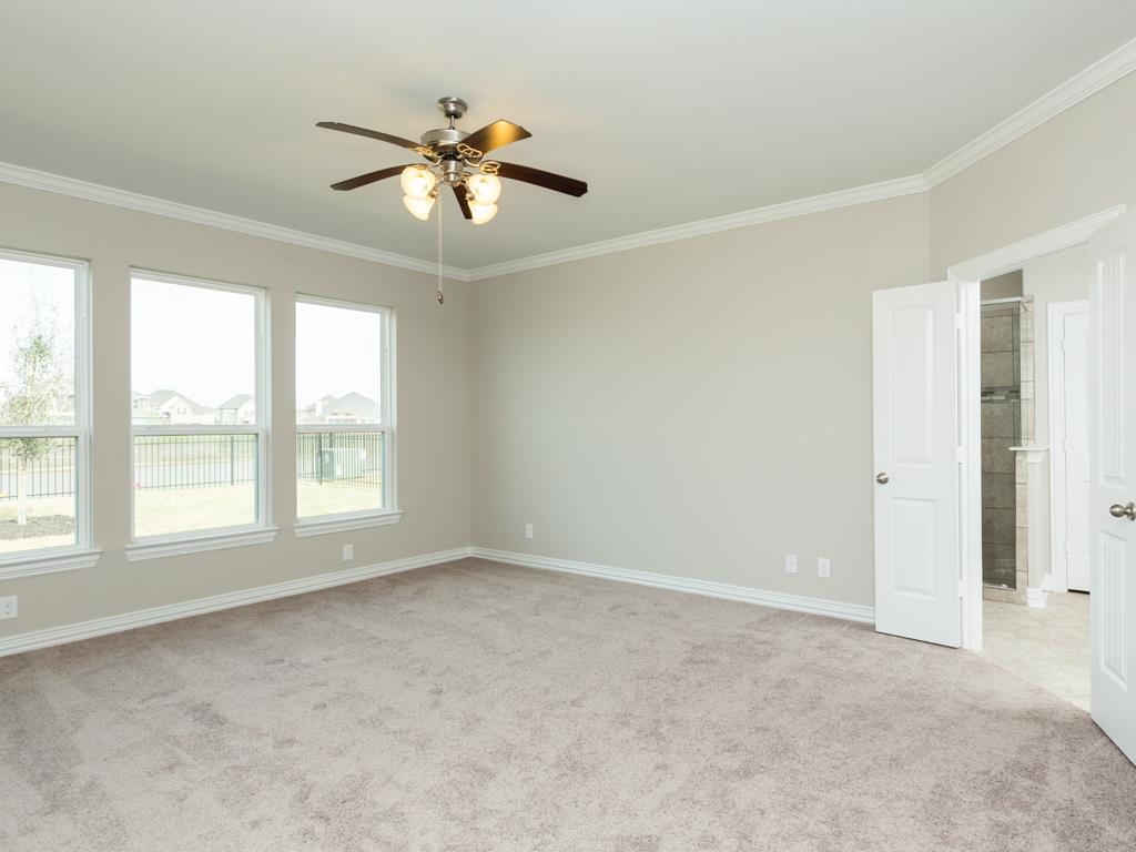 9810 Clear Diamond Drive, Rosharon, TX 77583