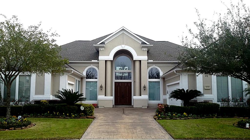 12301 Bayport Drive, Pearland, TX 77584