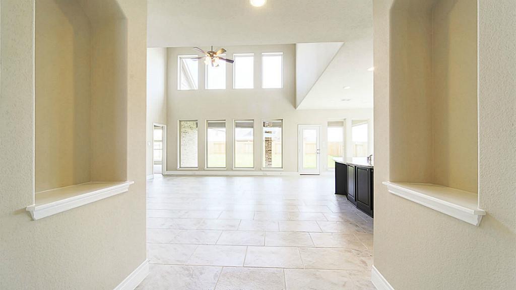 13613 Mystic Park Court, Pearland, TX 77584