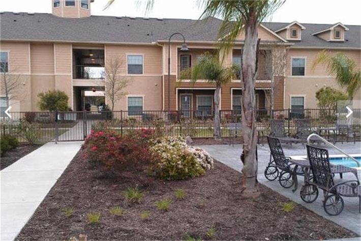 2800 Brownstone Place, Pearland, TX 77584
