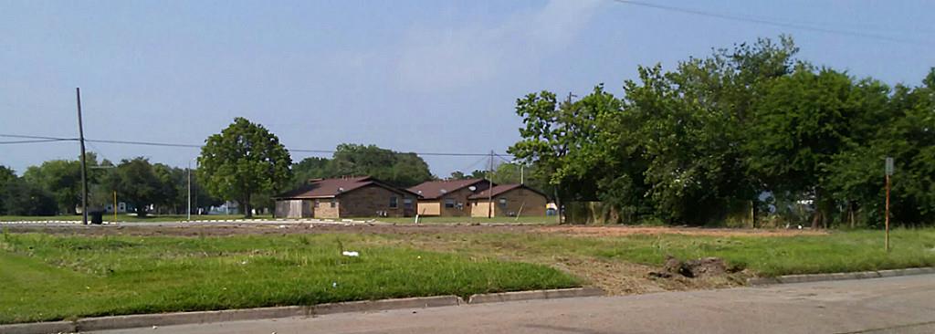 512 4th Avenue, Texas City, TX 77590