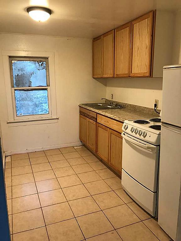 2 11th Avenue, Texas City, TX 77590