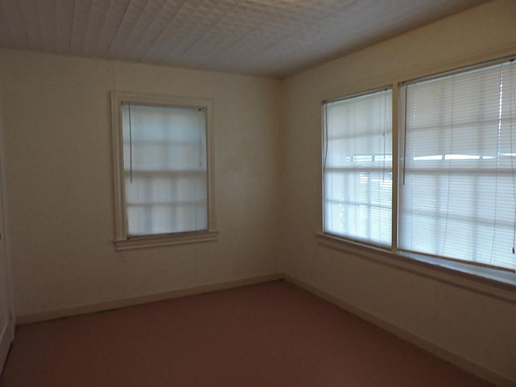 312 18th Avenue, Texas City, TX 77590