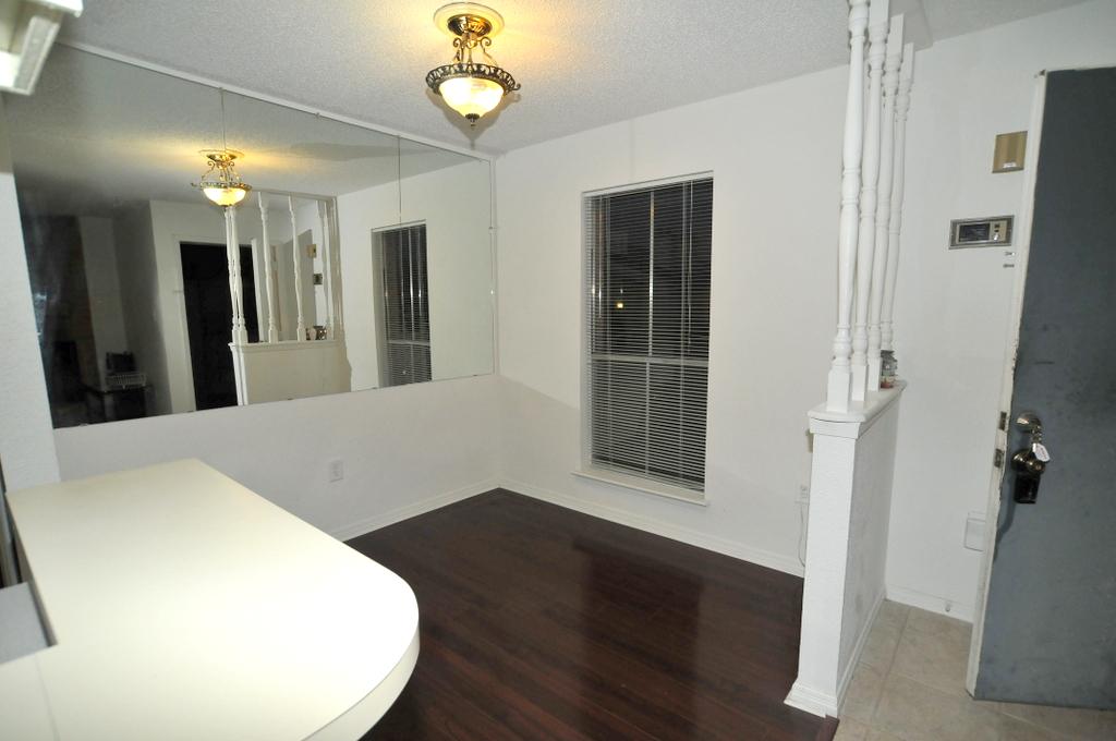 250 El Dorado Boulevard, Webster, TX 77598