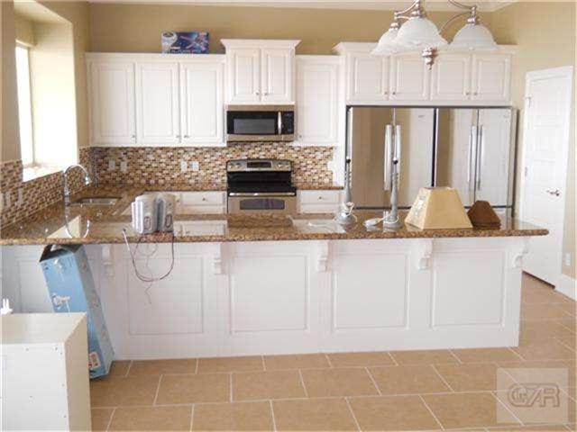 1682 Hwy 87, Gilchrist, TX 77617