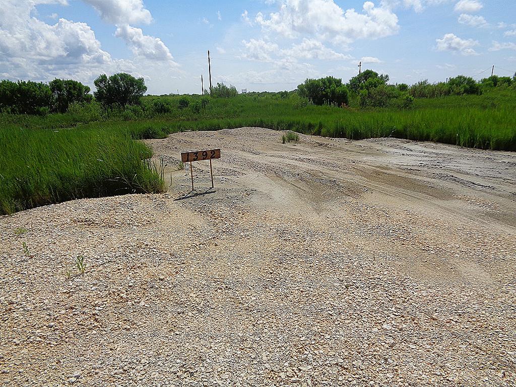 1392 Van Sant, Gilchrist, TX 77617