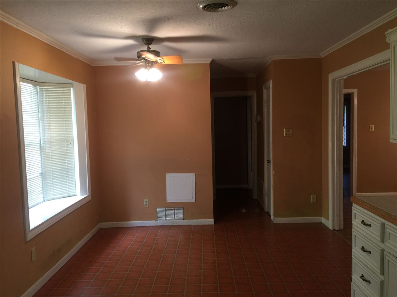 5030 Sue, Groves, TX 77619