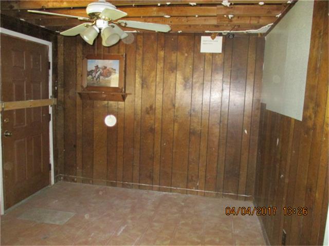 414 E 2nd Street, Kountze, TX 77625