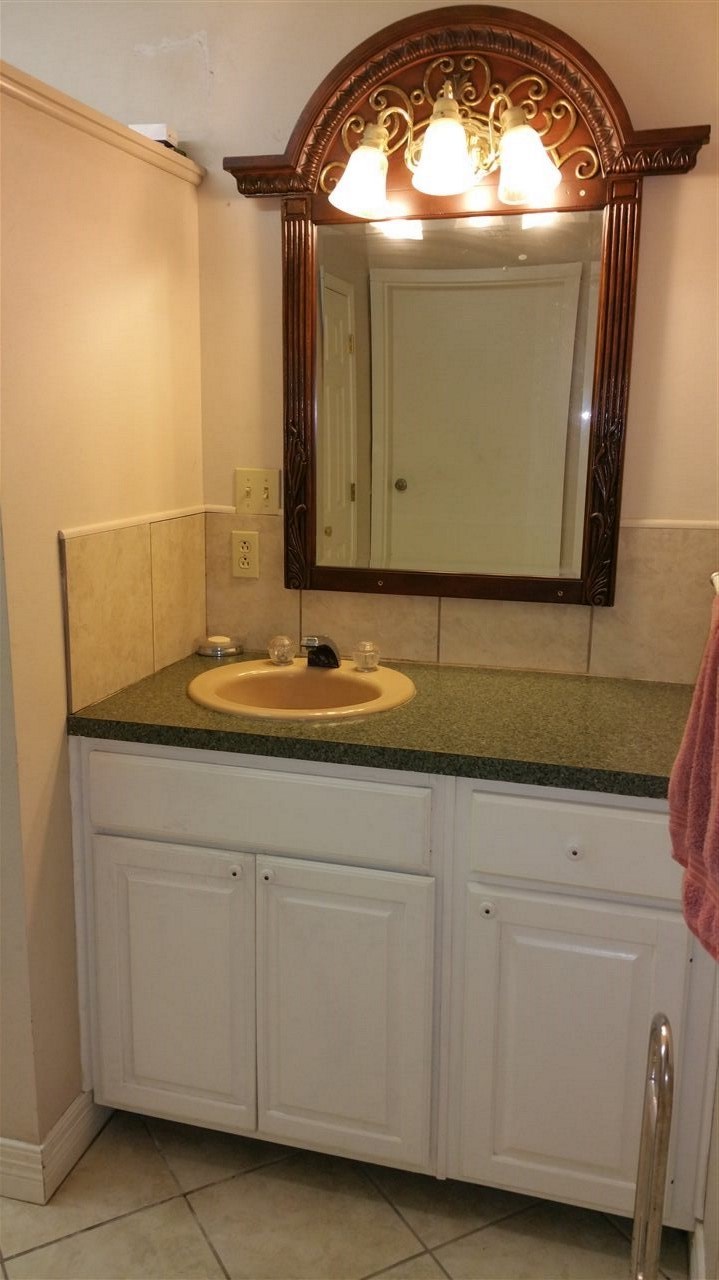 5307 Wyatt Paul Lane, Mauriceville, TX 77626